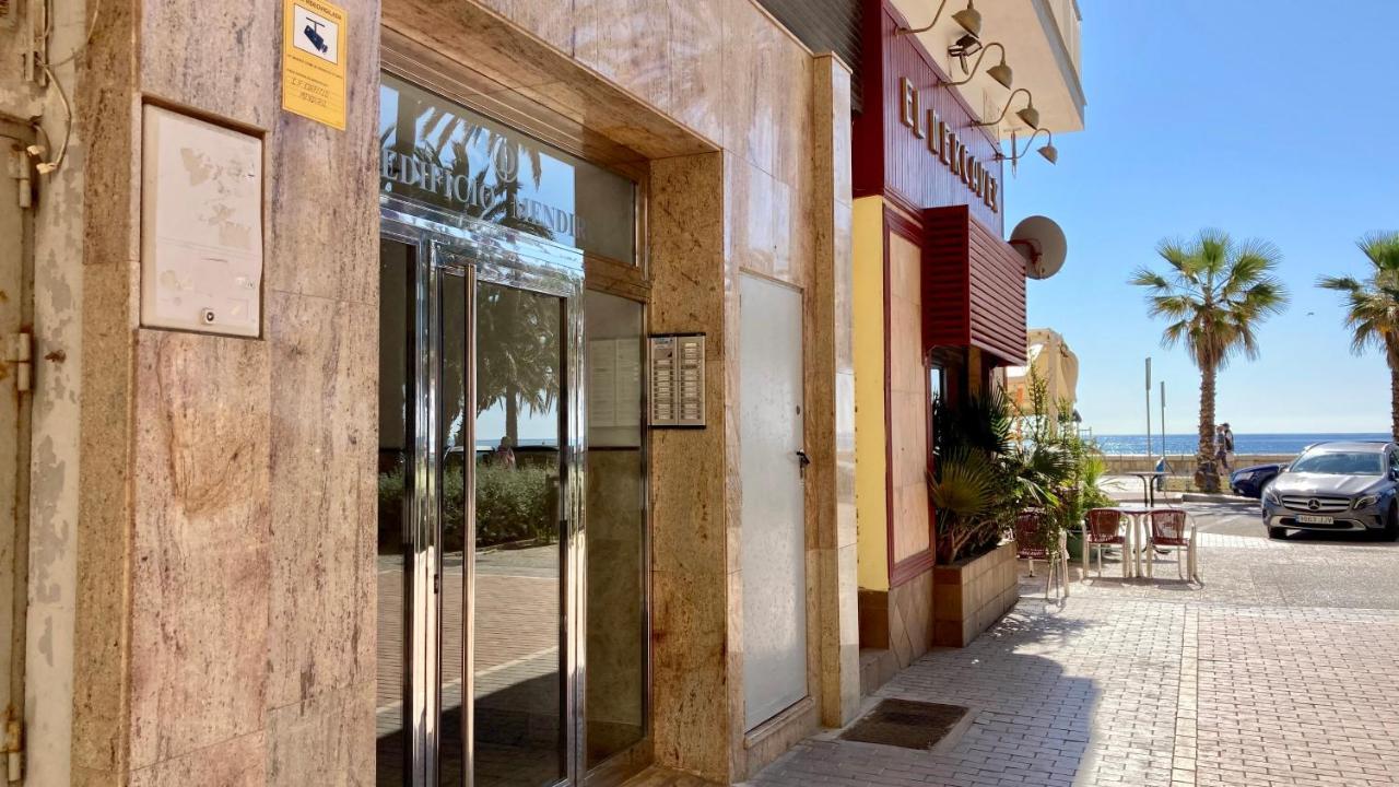 Maestranza Beach By Sol Maestranza Malaga Exterior photo